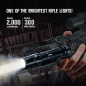 OLIGHT ODIN 2000 lm puskás zseblámpa, RIS-tartóval – fekete