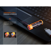 Fenix ARB-L14-2200U USB-s AA-akkumulátor (Li-ion)