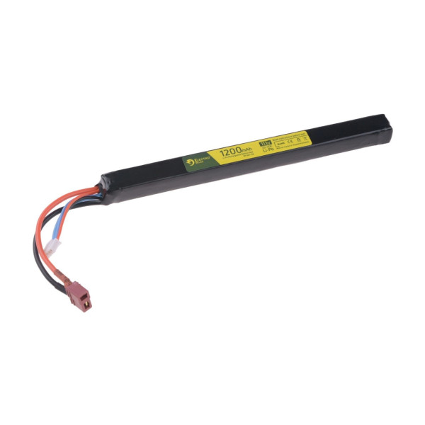 11,1 V / 1200 mAh-s 2S/20C-s egy darabból álló Li-Pol akkumulátor (az AK porvédő alatt)