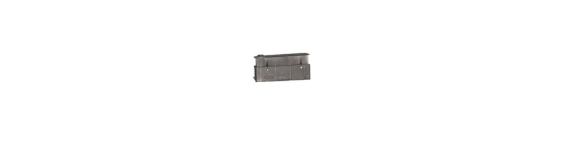 Magazines for manual airsoft weapons